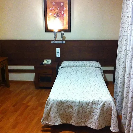 La Curva Hotel Albolote