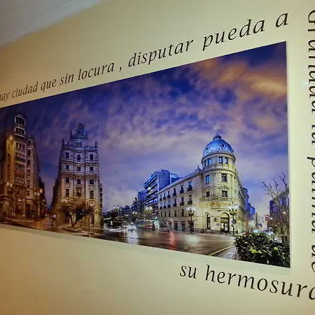 La Curva Hotel *